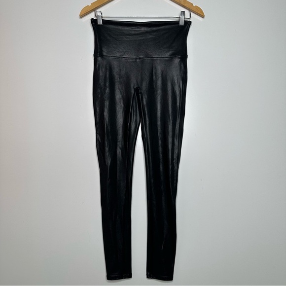 SPANX Black Faux Leather Leggings Size Large - Picture 3 of 11